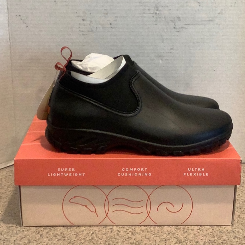 Easy Spirit Cloudy Black Rain Boot Garden Clog NIB sz 10M